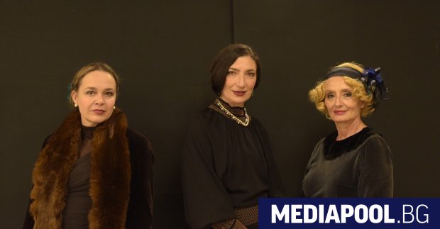 8 март у нас има две клишета които си подават