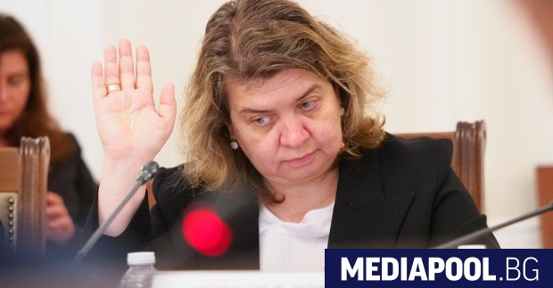 Борислав Гуцанов трябва да се консултира с ръководството на БСП