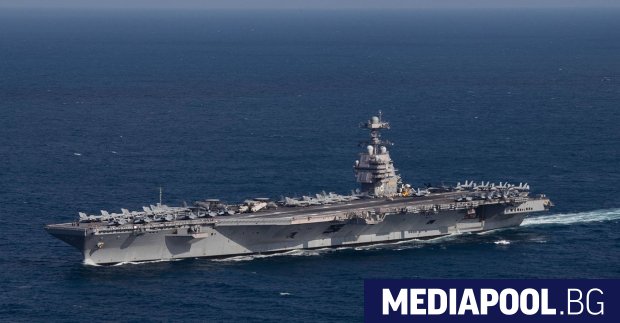 Най големият самолетоносач в света е получил заповед да отплава