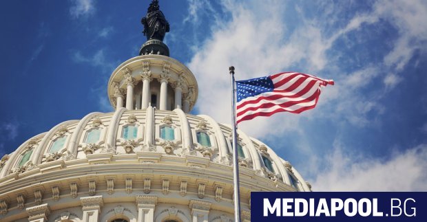 Полицията на Капитолия във Вашингтон арестува 18 годишен младеж който