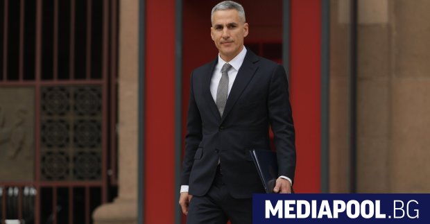 В сряда президентът Илияна Йотова ще приеме Дондуков 2 кандидата