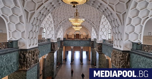 В България има десетки обвиняеми министри но нито един осъден