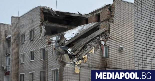 Трима души загинаха при експлозия във военната комендатура във Всеволожски