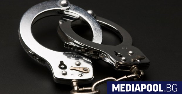 Сблъсъци между анархисти и полицията e имало тази нощ в