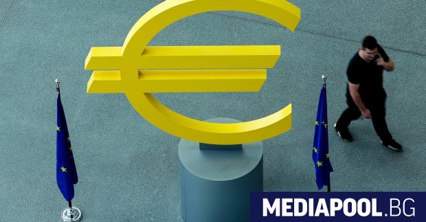 Доверието на инвеститорите в еврозоната се засилва значително през февруари