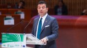 ЕС почете с награда хвърления в ареста съперник на Ердоган