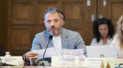 Делян Добрев напуска ГЕРБ и политиката.  За трети път