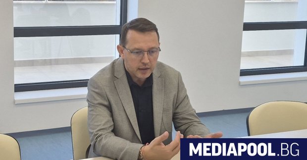 С обща оценка 5 88 д р Благомир Здравков който в момента