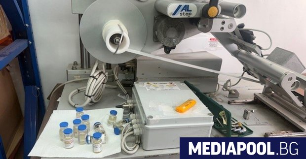 Производство и продажба на голямо количество забранени лекарствени продукти са