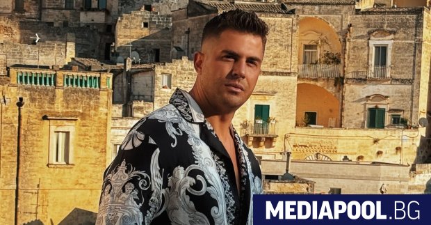 Личният хонорар на актьора и музикален изпълнител Иво Аръков от