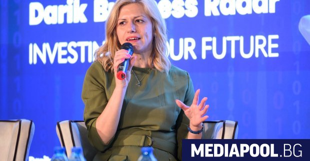 След като няколко седмици беше без заместници министърът на околната