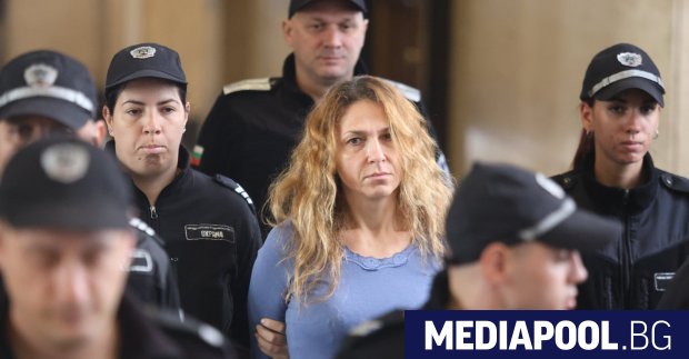 В началото на април 2024 г месец след катурването на