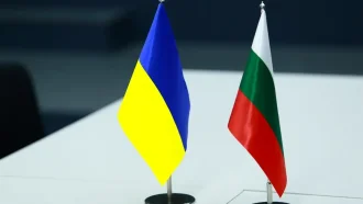 Шестима български военни министри подкрепиха споразумението с Киев и призоваха за справедлив мир