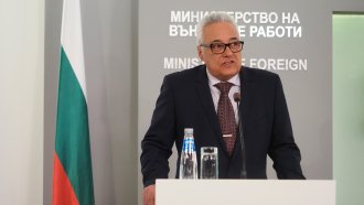 Над 210 000 души от Северна Македония са доказали българския си произход с документи