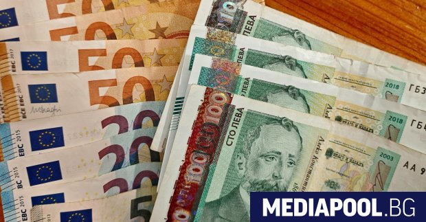 През 2025 г годишният общ доход средно на човек от