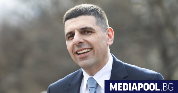 Продължаваме промяната Демократична България ПП ДБ ще иска временна комисия и изслушване