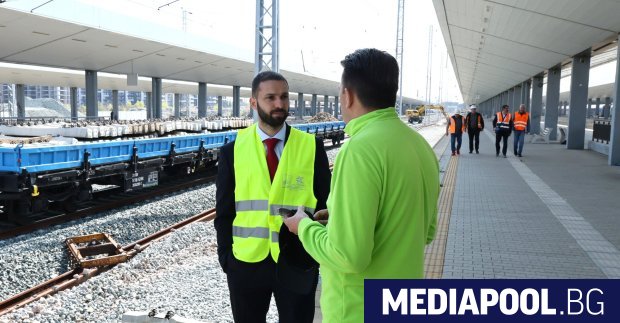 Вече близо 20 години България строи и модернизира железопътната магистрала