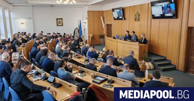Със съдействието на Столичния общински съвет СОС и на районната