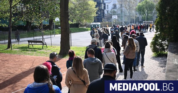 Избирателната активност на парламентарните избори в Унгария достигна 66 към