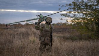 Великобритания ще достави на Украйна 120 хиляди дрона