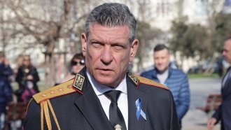 Главсекът на МВР: Колеги, не се прибирайте!