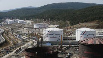 Най-големият терминал на Русия на Черно море спря износа на петрол след атака с украински дронове