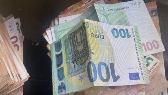 Общински съветник от Разлог и член на СИК са арестувани за купуване на гласове