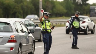 Над 190 000 коли напускат София, ограничава се трафикът на тирове