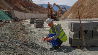 Започва сторителството на жп линията от Крива паланка до тунела с България