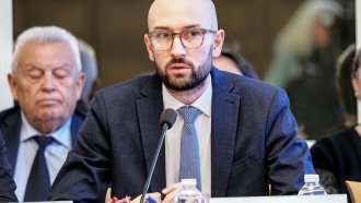 Финансовият министър очаква спад на цените на бензиностанциите