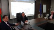 Без пътни ремонти по празниците, карта показва къде се наливат 1.4 млрд. евро