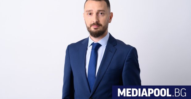 Кметът на столичния район Младост Ивайло Кукурин призна че е