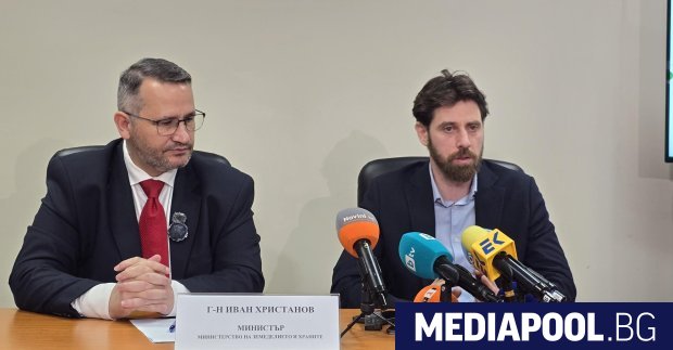 Премиерът Румен Радев освобождава от длъжност изпълнителния директор на Агенцията