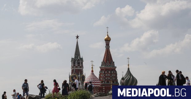 Ден преди традиционните празненства по случай Деня на победата в