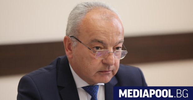 Съкращения на разходите за персонал с 10 ще бъдат въведени