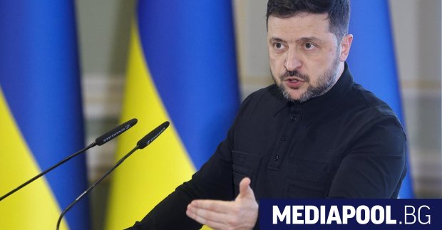 Украинският президент Володимир Зеленски смята че Русия постепенно губи предимството