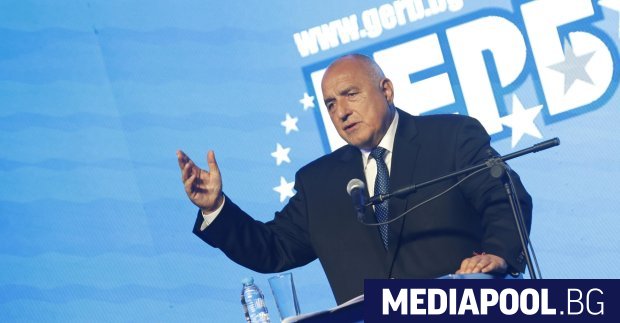 Лидерът на ГЕРБ Бойко Борисов коментира в неделя че със