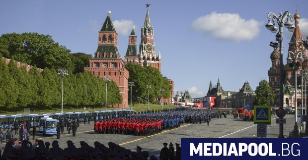 Русия и Украйна ще спазят примирие от 9 до 11