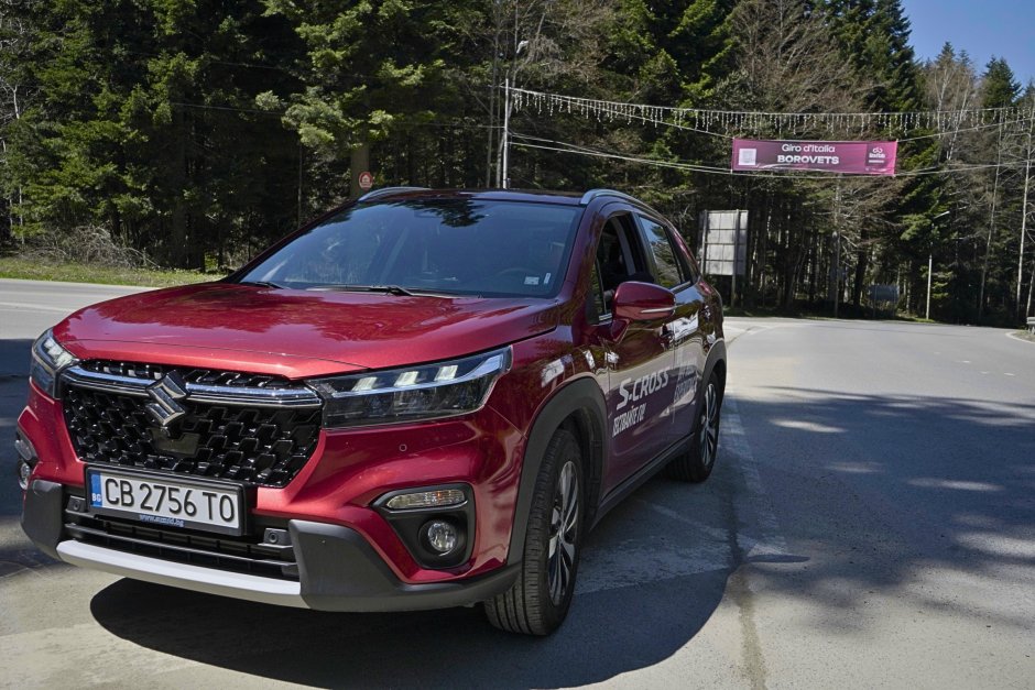 Mediapool обиколи част от трасето на третия етап на Джиро д'Италия с модела S-Cross на спонсорите на сътезанието - Suzuki, Сн. Станислав Тодоров
