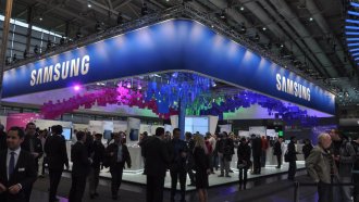 Samsung обеща годишен бонус от 340 000 долара на близо 80 хиляди служители след бума на пазара на AI чипове