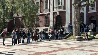 Липсата на време и пари остават големите пречки пред достъпа до култура в България
