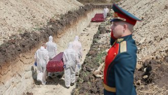 Потвърдените загуби на Русия в Украйна надхвърлиха поне 350 хиляди убити