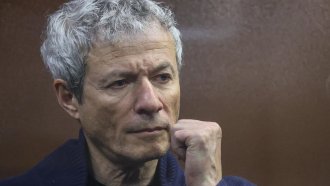 Вадим Мошкович - милиардер и основател на селскостопанския гигант "Русагро", трябва да прехвърли дела си в компанията на държавата, реши съд в Москва Сн.ЕПА/БГНЕС