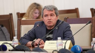 Тошко Йорданов с награда 