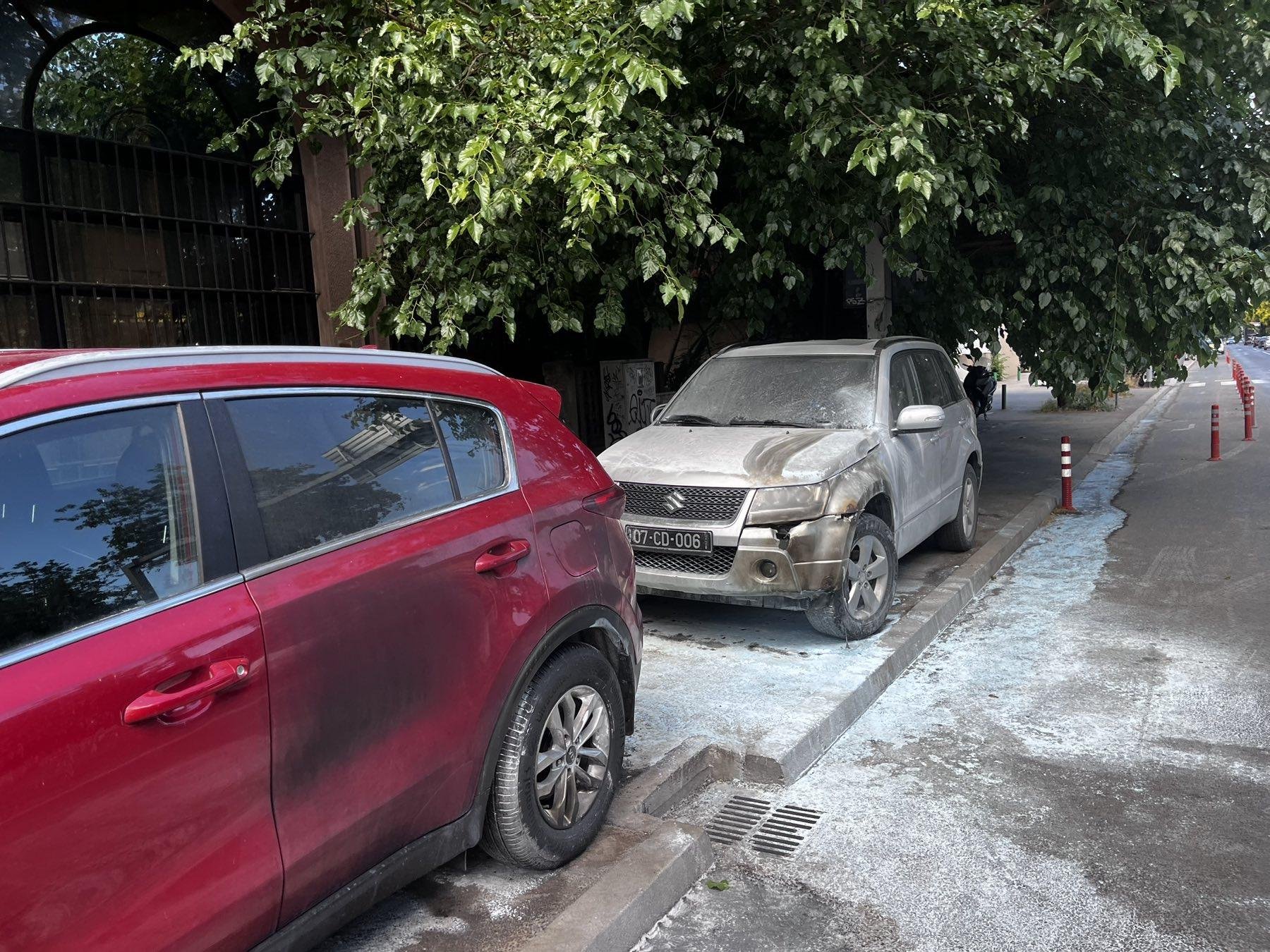 Външно привика македонския посланик заради палежа в Скопие. Йотова очаква проблеми в ЕП (обновена)