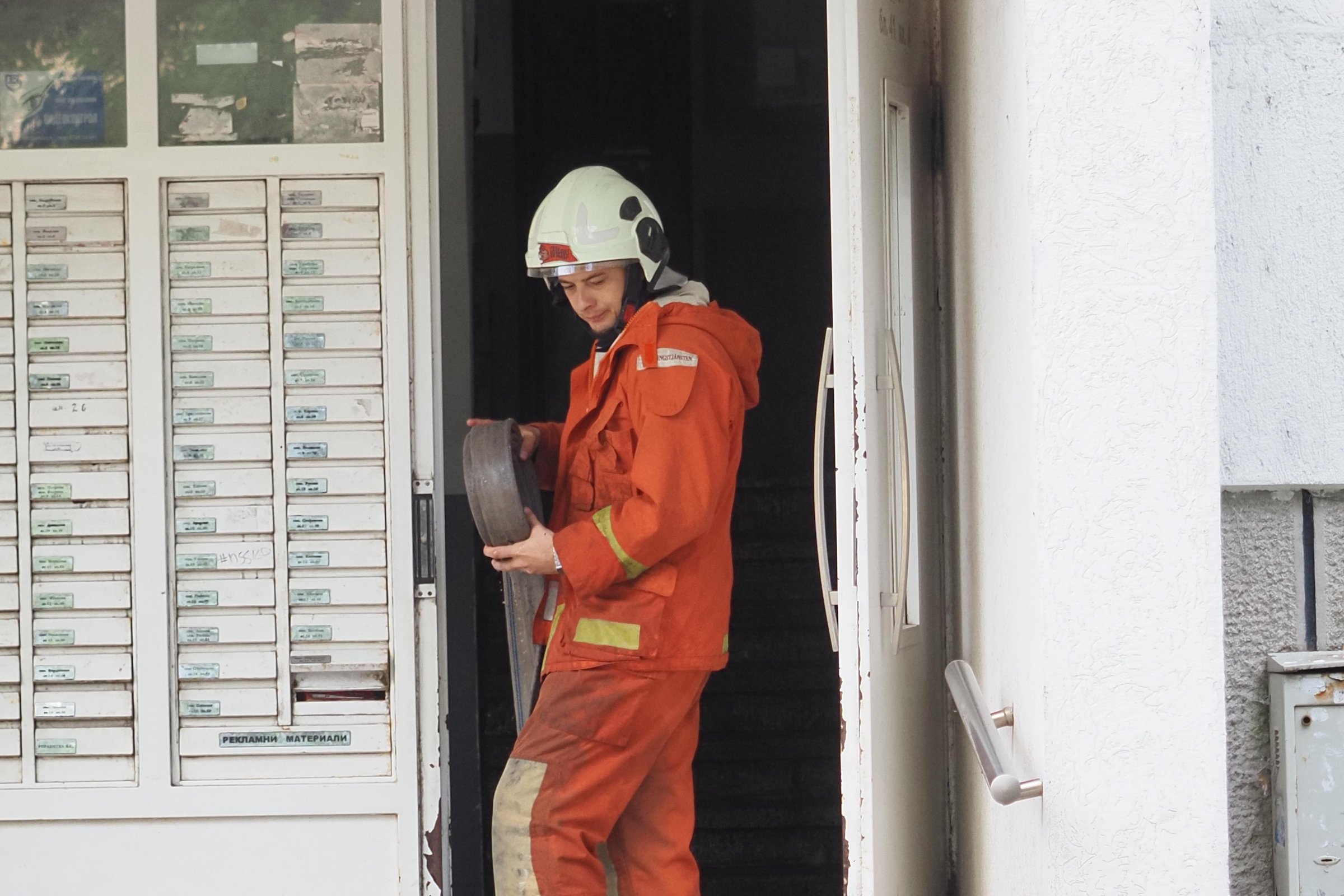 Човек е ранен след експлозия на газова бутилка в столичния квартал "Младост"