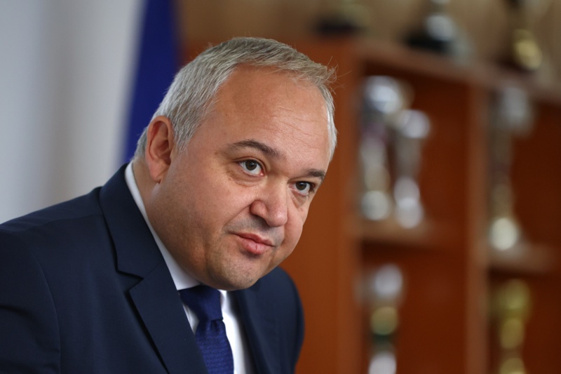 Демерджиев: Злите езици говорят, че бивш премиер стои зад доставящите мантинели