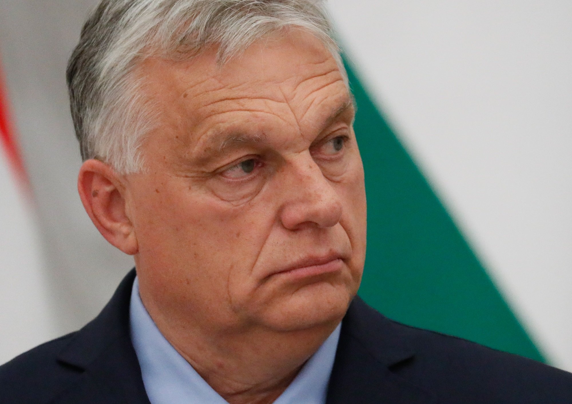 Унгарският парламент ограничи премиерския мандат до 8 години и блокира връщане на Орбан