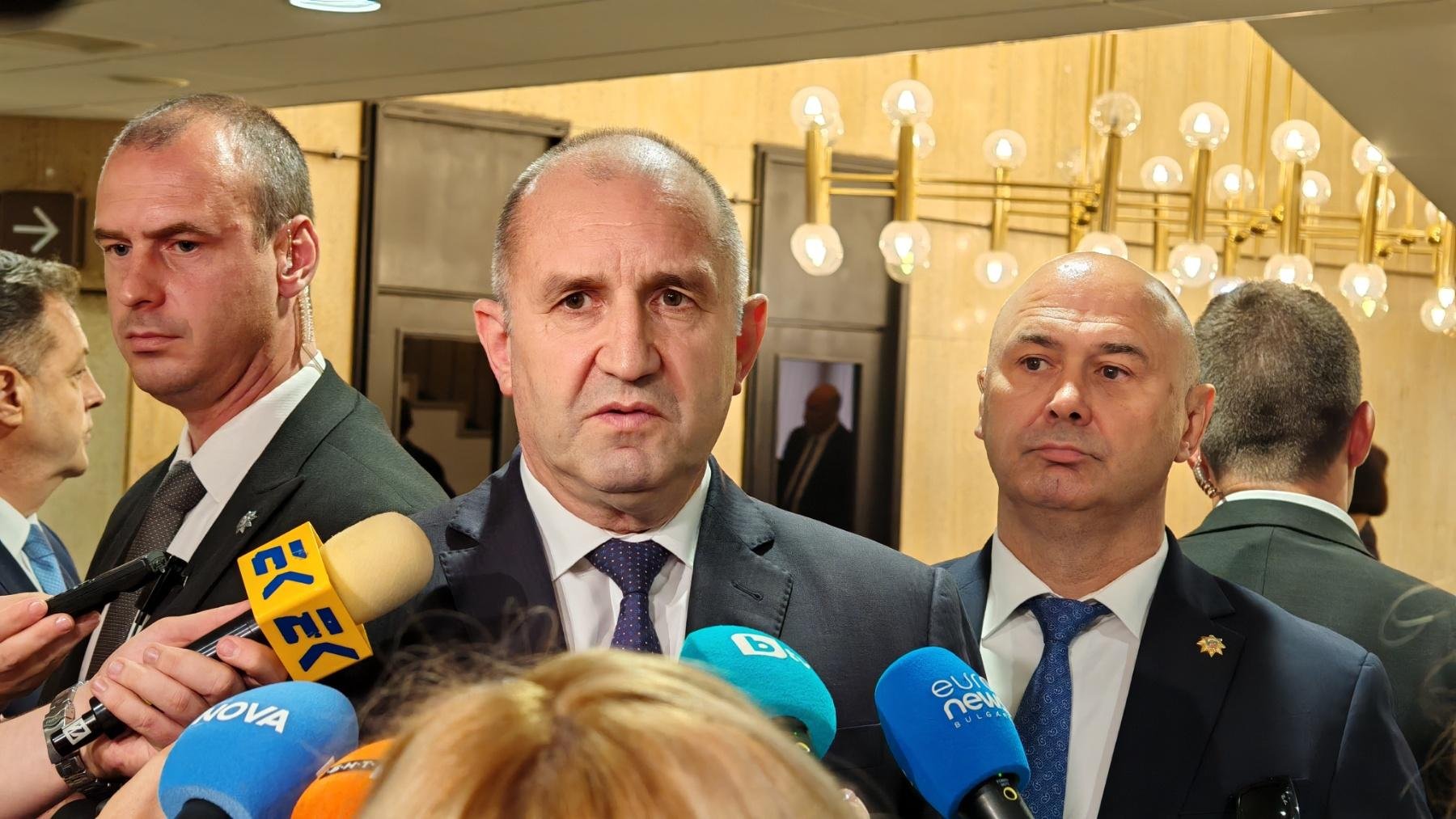 "Времето на кръстоносните походи свърши". Радев постави под въпрос смисъла от санкции срещу Русия