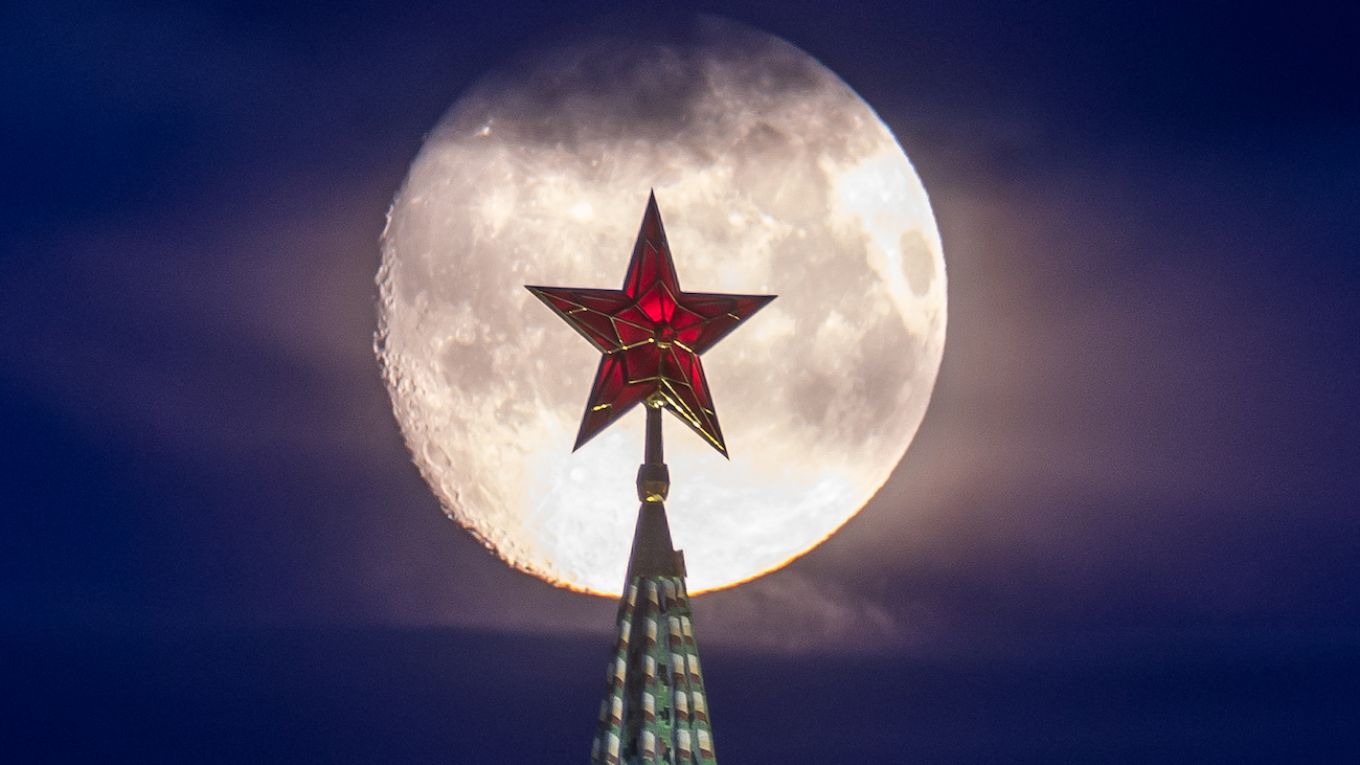 В отговор на откритото писмо на Зеленски Кремъл отново му предложи да иде в Москва